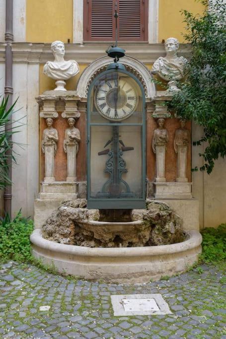 Discover The Pantheon From The Berardi Studio Flat المظهر الخارجي الصورة